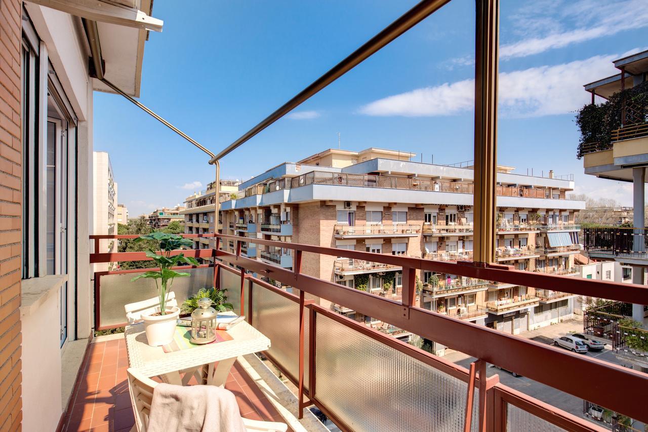 Rome4Guest Ostia Apartment Bagian luar foto